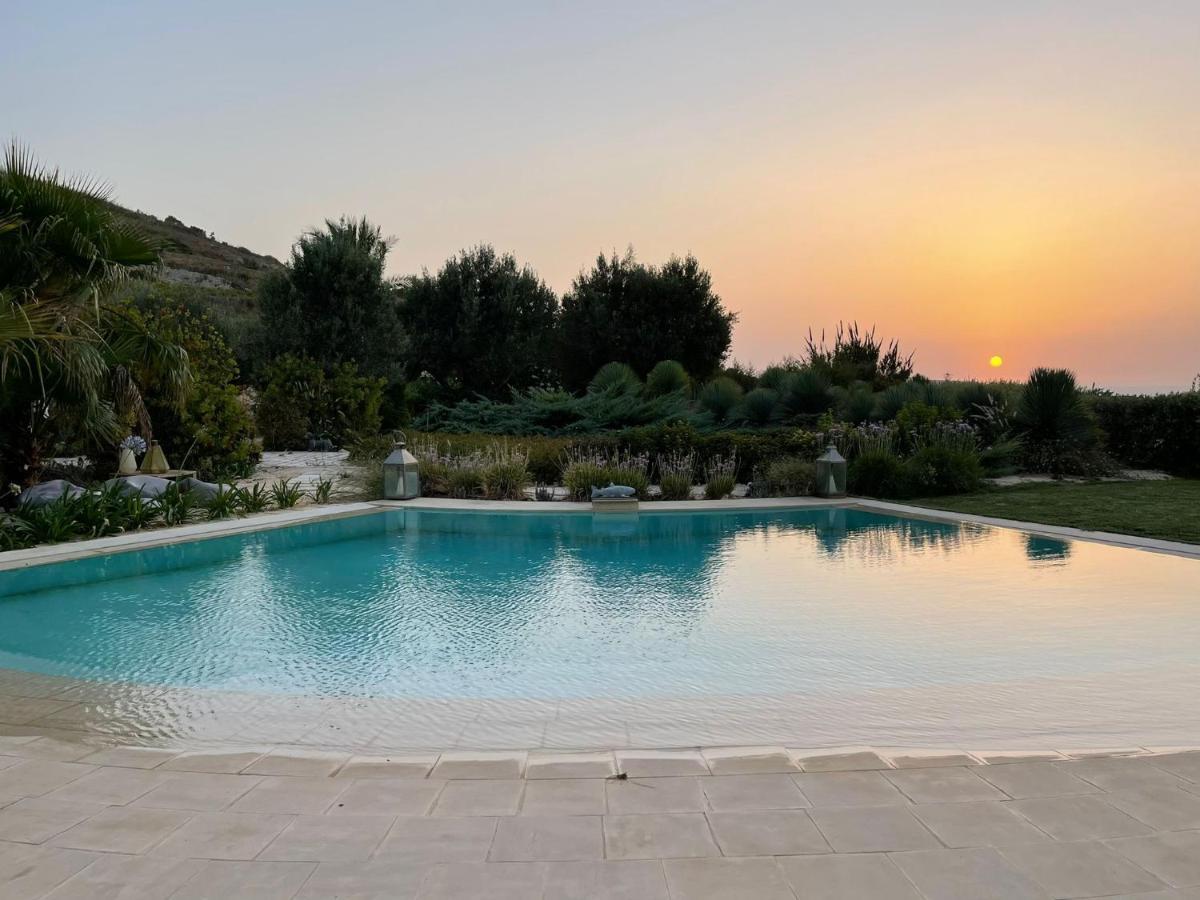 Sunset Oasis Villa L-Imgarr Exteriör bild