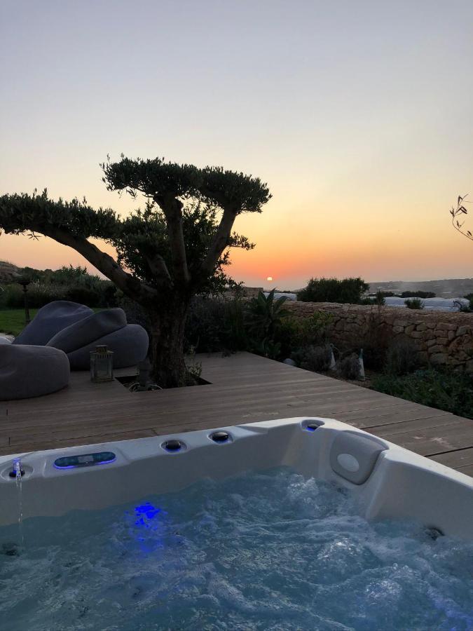 Sunset Oasis Villa L-Imgarr Exteriör bild