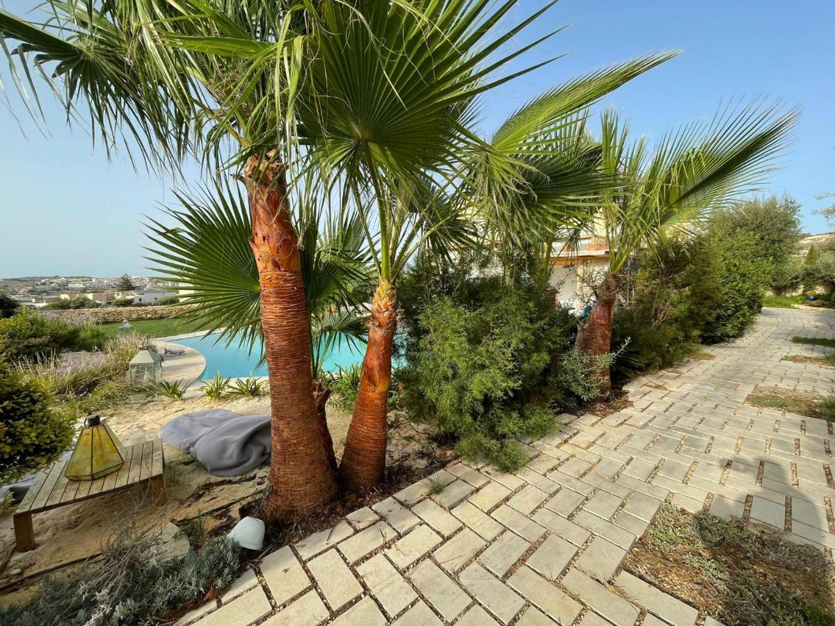 Sunset Oasis Villa L-Imgarr Exteriör bild